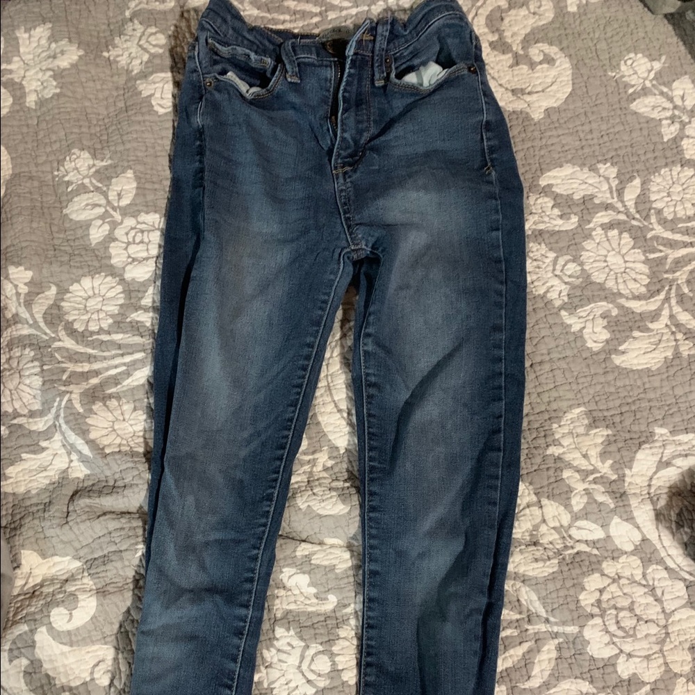 Skinny jeans